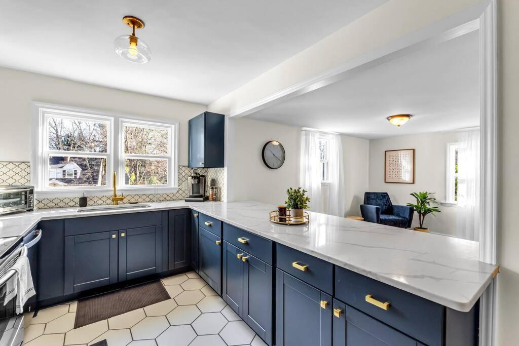 Вілла Fully Renovated 4 Bed Buena Vista House Near Wfu Вінстон-Сейлем Екстер'єр фото